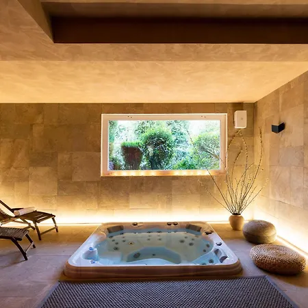 La Vittoria Sicilian Villa Trecastagni